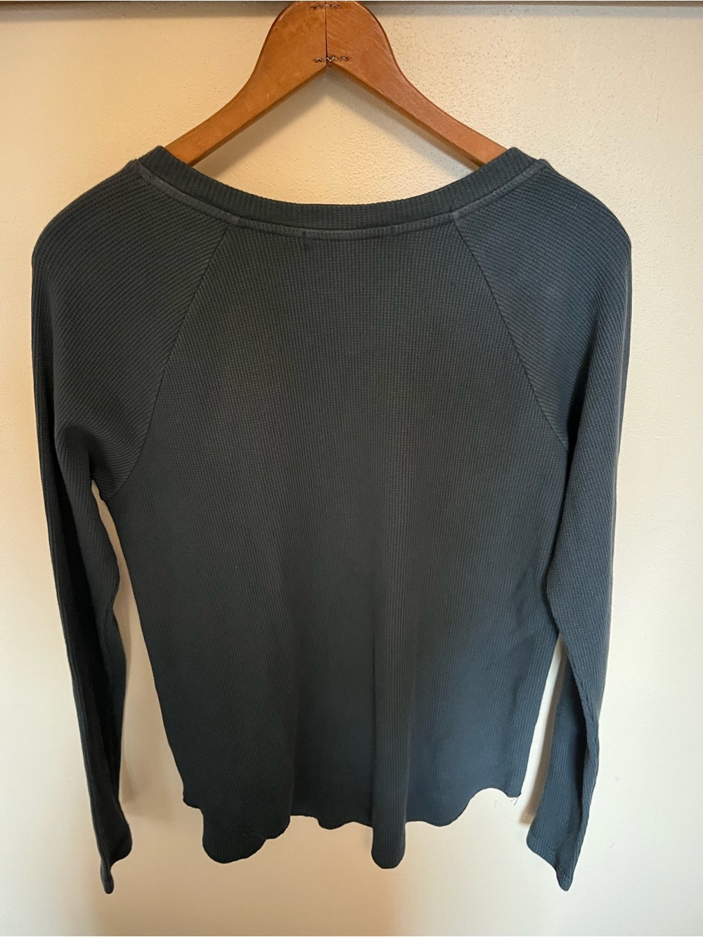 Daydreamer x Free People the Doors Waffle Charcoal Graphic Notch-Neck Top - Picture 4 of 5